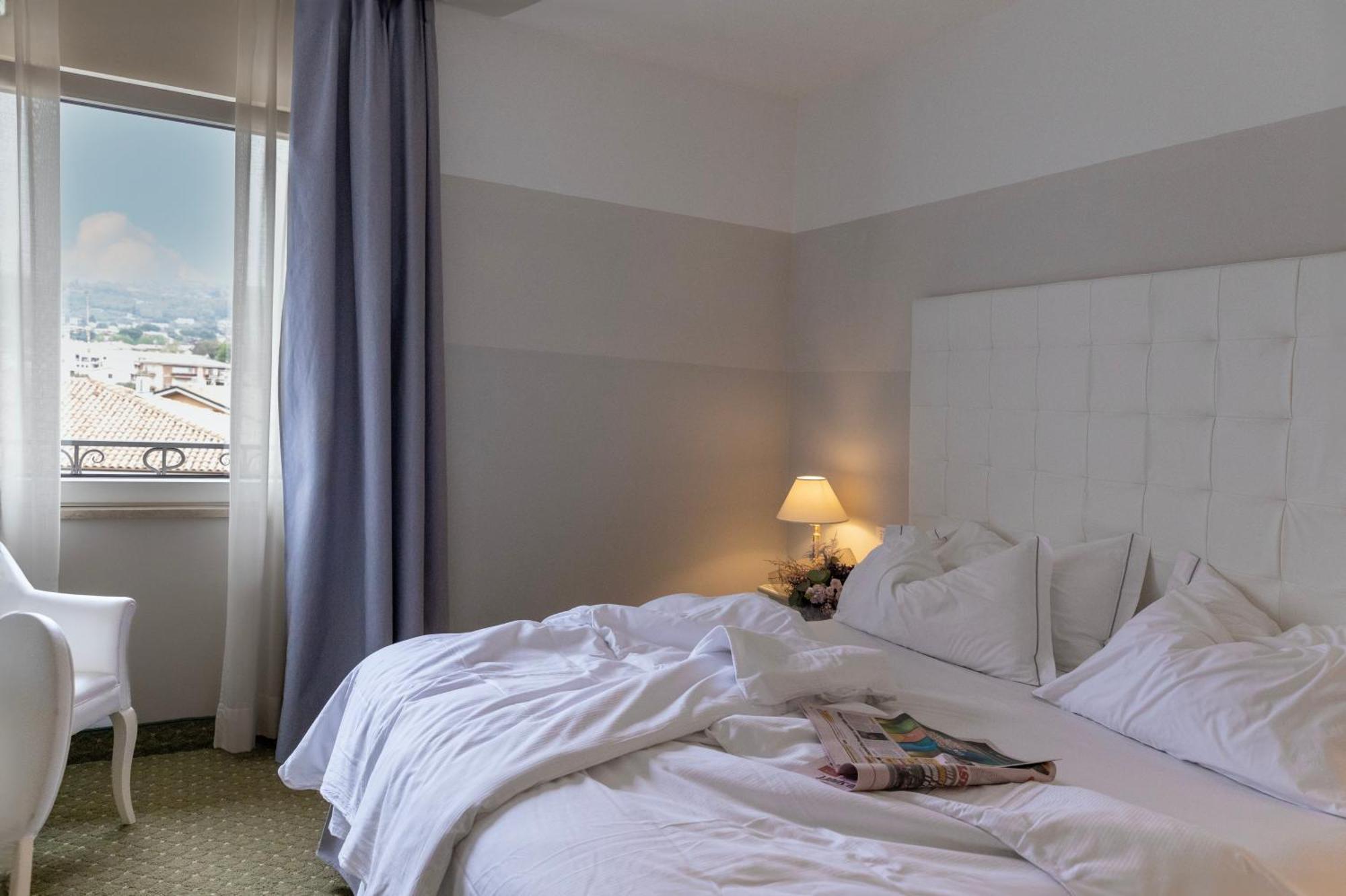 Palace Hotel San Pietro 바르돌리노 외부 사진