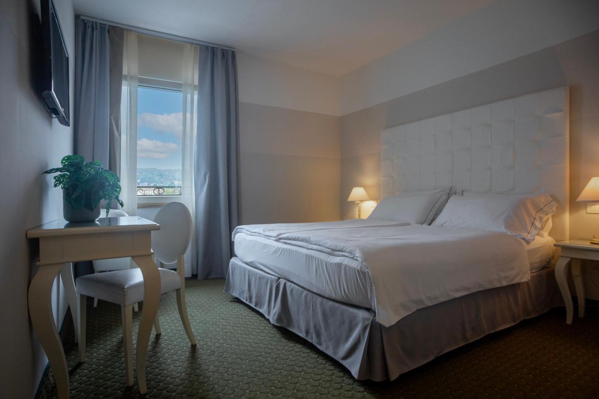 Palace Hotel San Pietro 바르돌리노 외부 사진