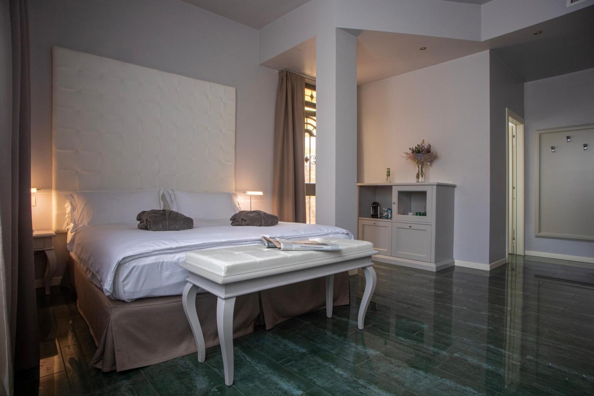 Palace Hotel San Pietro 바르돌리노 외부 사진
